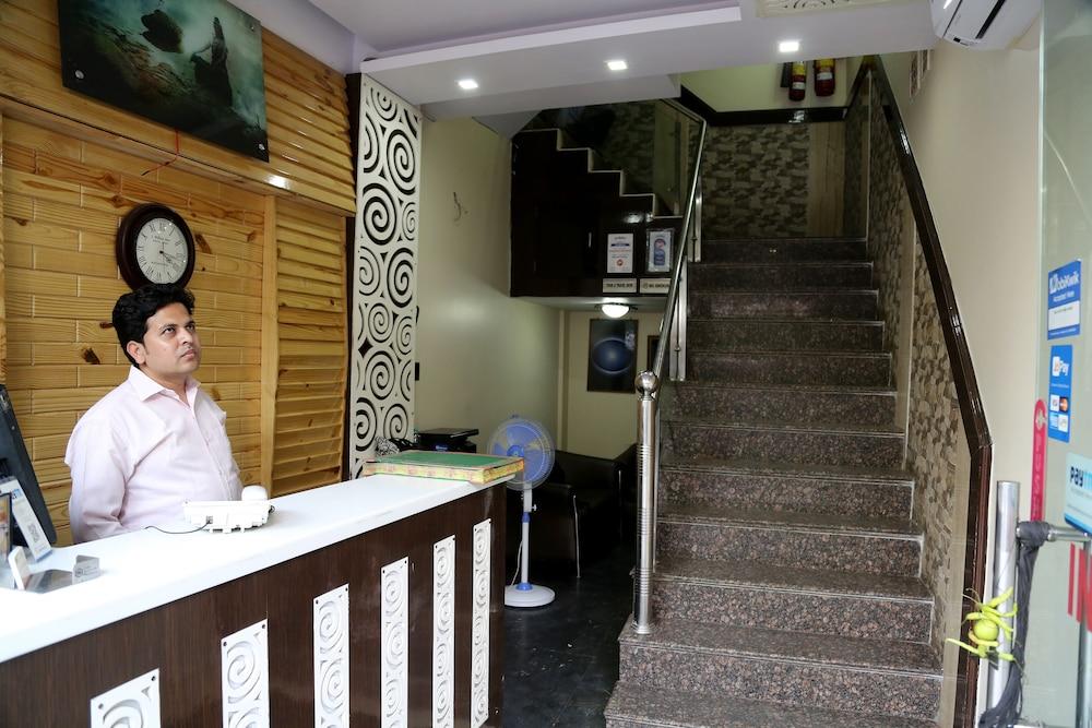 Hotel Shivam International - A Well Hygiene Property All Staff Vaccinated " New Delhi Exterior photo