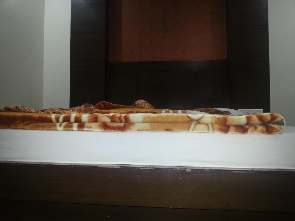 Hotel Shivam International - A Well Hygiene Property All Staff Vaccinated " New Delhi Exterior photo