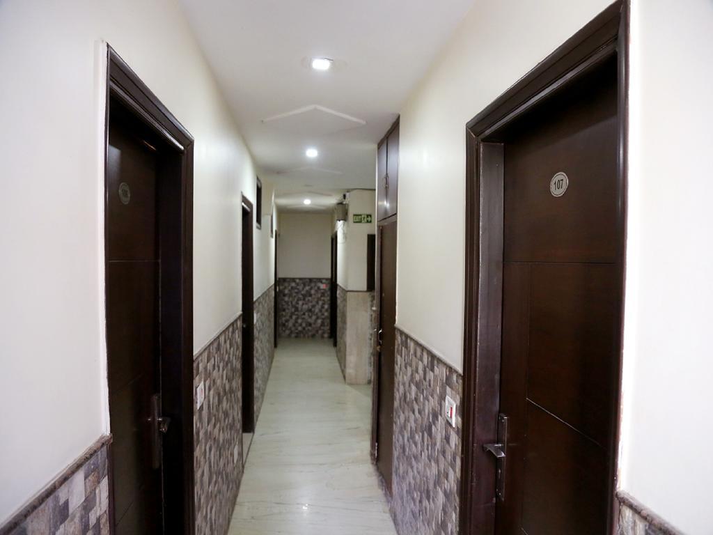 Hotel Shivam International - A Well Hygiene Property All Staff Vaccinated " New Delhi Exterior photo